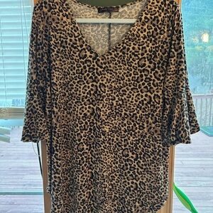 🌺Leopard Print Women's Top